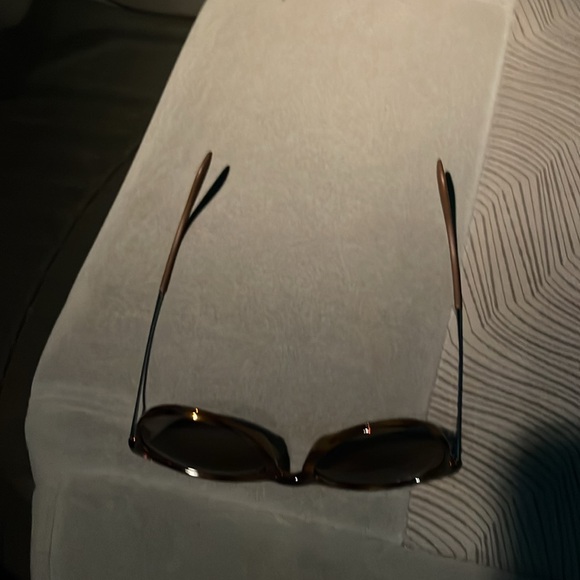 Ray ban polarized sun glasses - Picture 3 of 4